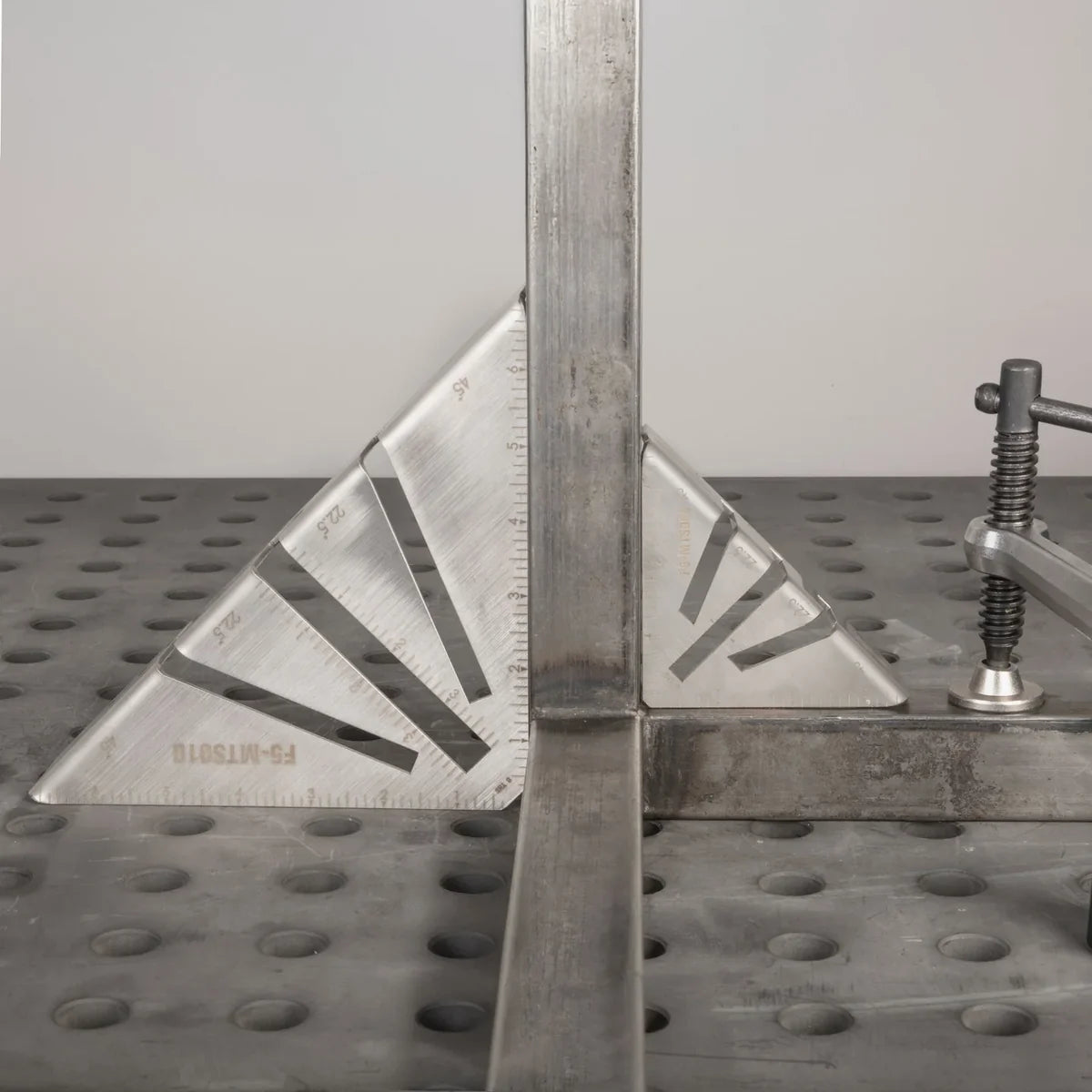 Heavy-Duty Metalworking Miter Square for Tubing Layout 📐